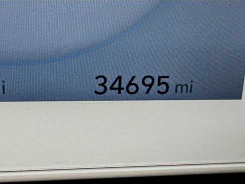 Used 2024 Hyundai Ioniq 5 SE image 19