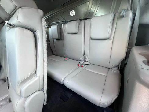 Used 2015 Toyota Highlander XLE image 22