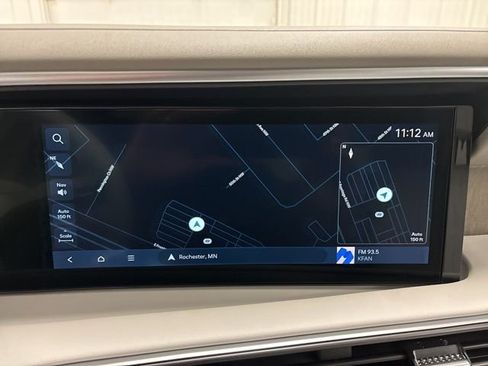 Used 2026 Hyundai Palisade SEL AWD/4WD image 16