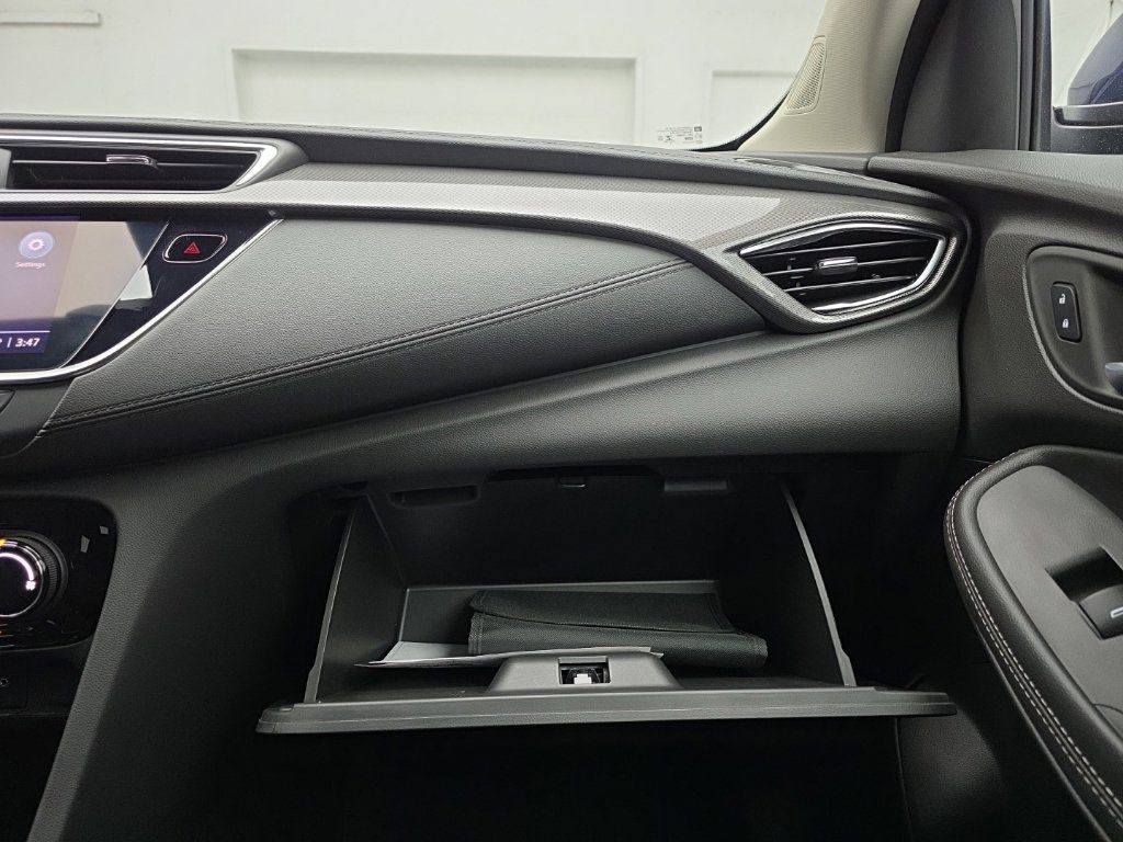 Used 2023 Buick Encore GX Preferred w/ Cold Weather Comfort Package AWD/4WD image 39