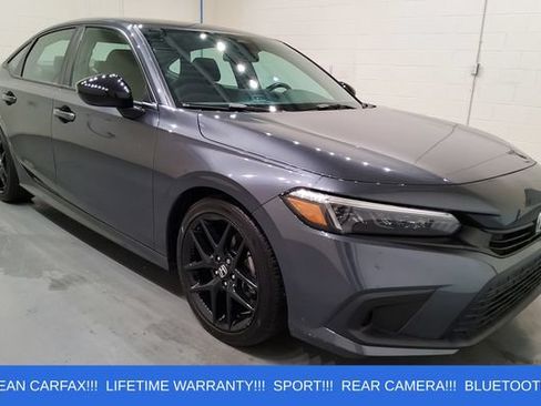 Used 2024 Honda Civic Sport image 1