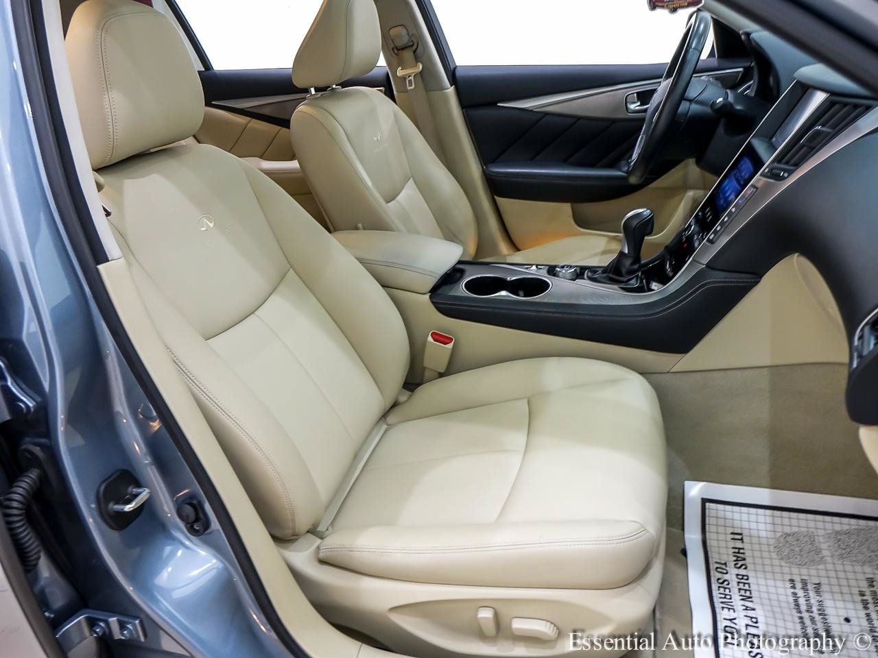 Used 2014 INFINITI Q50 Premium w/ Navigation Package AWD/4WD image 32