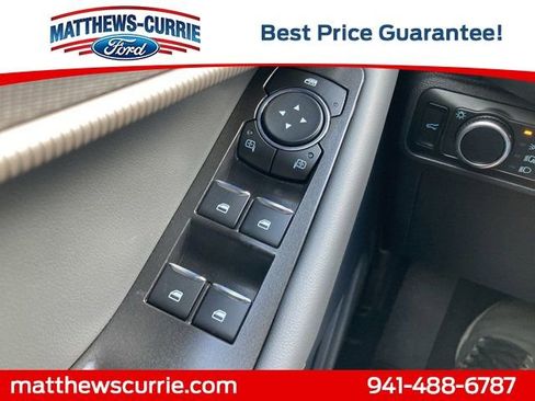 New 2025 Ford Explorer Active image 27