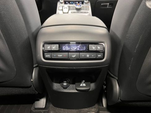 Used 2023 Hyundai Palisade Calligraphy image 26