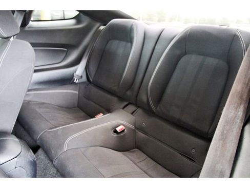 Used 2018 Ford Mustang Coupe w/ Black Accent Pkg RWD image 12