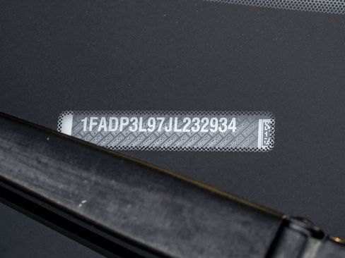 Used 2018 Ford Focus ST image 67