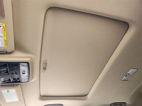 Used 2022 Toyota 4Runner SR5 Premium image 25