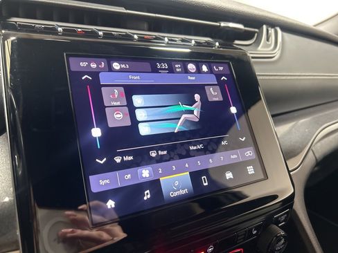 Certified 2021 Jeep Grand Cherokee L Laredo image 35