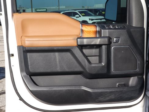 Used 2017 Ford F150 Limited w/ Trailer Tow Package AWD/4WD image 15