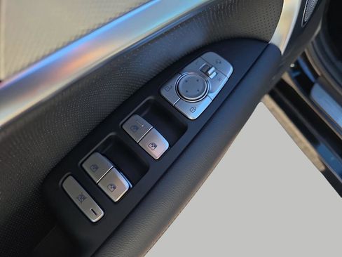 New 2026 Genesis G70 2.5T Prestige RWD image 10
