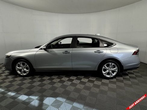 New 2025 Honda Accord LX image 4