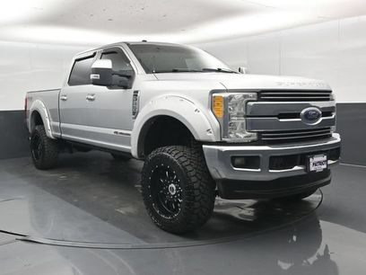 Used 2017 Ford F250 Lariat w/ Lariat Ultimate Package