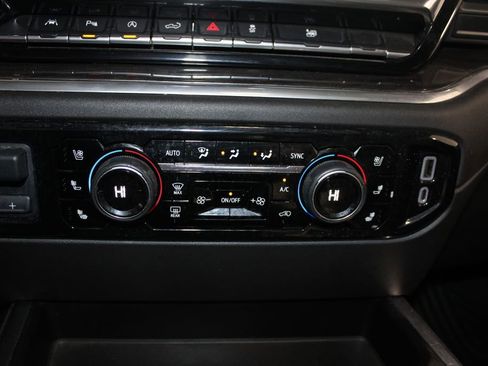 Used 2023 Chevrolet Silverado 1500 LTZ w/ LTZ Premium Package image 46