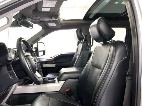 Used 2017 Ford F250 Lariat w/ Lariat Ultimate Package image 34