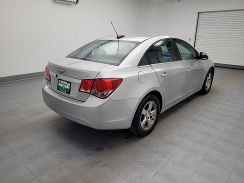 Used 2015 Chevrolet Cruze LT FWD image 9
