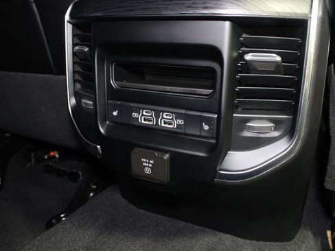 Used 2024 RAM 3500 Laramie w/ Sport Appearance Package AWD/4WD image 20