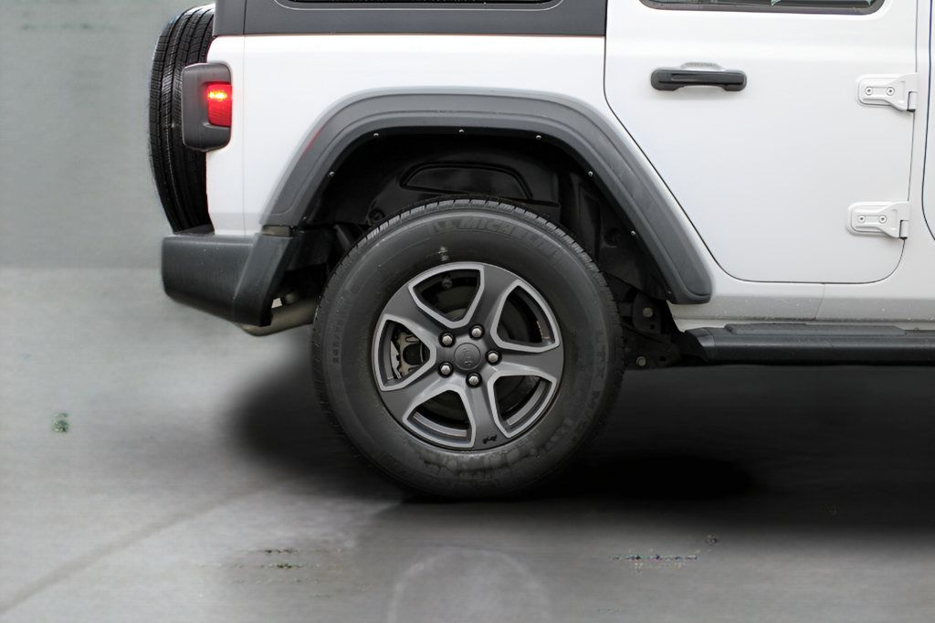 Used 2022 Jeep Wrangler Unlimited Sport AWD/4WD image 38