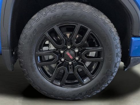 Used 2024 GMC Sierra 1500 Elevation w/ Preferred Package AWD/4WD image 30
