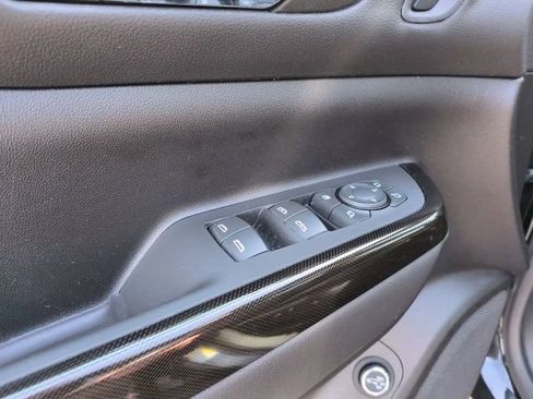 Certified 2023 GMC Acadia AT4 w/ Technology Package AWD/4WD image 17