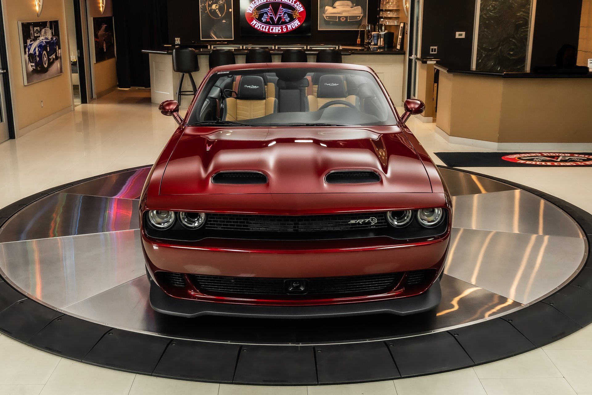 Used 2023 Dodge Challenger SRT Hellcat RWD image 9