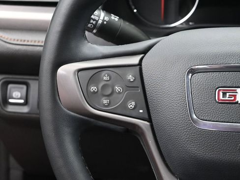 Used 2023 GMC Acadia AT4 w/ Technology Package image 32