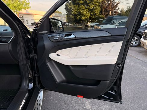 Used 2019 Mercedes-Benz GLE 63 AMG S image 19