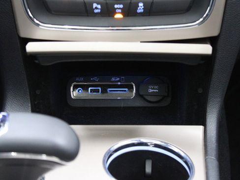 Used 2015 Jeep Grand Cherokee Overland image 32