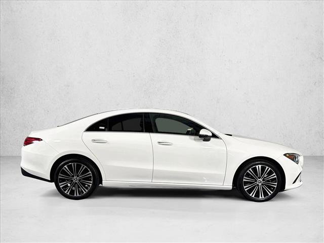 Used 2023 Mercedes-Benz CLA 250 image 4