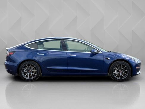 Used 2019 Tesla Model 3 Standard Range Plus RWD image 5