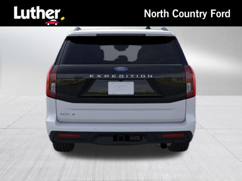 New 2026 Ford Expedition Active AWD/4WD image 5