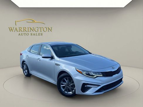 Used 2019 Kia Optima LX FWD image 1