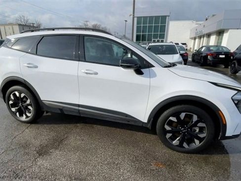 Used 2023 Kia Sportage X-Line w/ X-Line Premium Package image 3