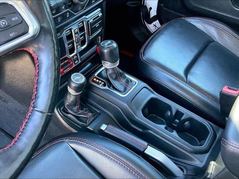 Used 2021 Jeep Wrangler Unlimited Rubicon w/ Dual Top Group image 15