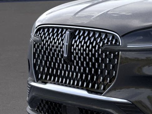 New 2026 Lincoln Aviator Reserve w/ Luxury Package image 17