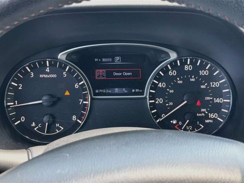 Used 2020 Nissan Pathfinder SL AWD/4WD image 13