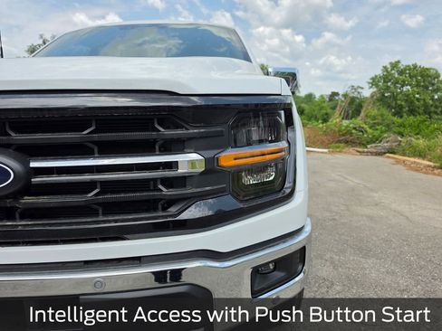 New 2026 Ford F150 XLT w/ Equipment Group 302A MID AWD/4WD image 19
