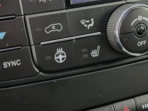 Used 2017 Dodge Grand Caravan GT image 22