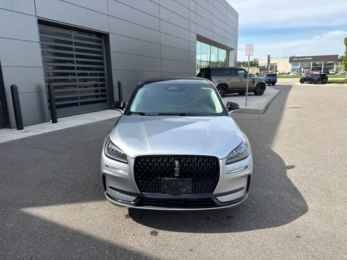 Used 2023 Lincoln Corsair AWD w/ Equipment Group 101A image 8