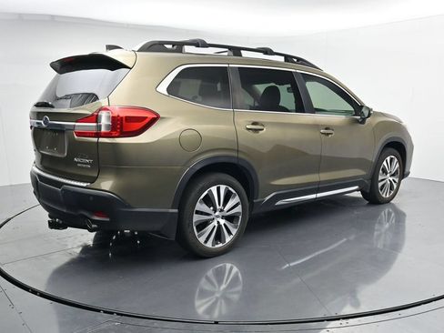 Used 2022 Subaru Ascent Limited w/ Technology Package AWD/4WD image 8