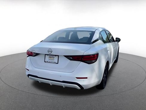 Used 2025 Nissan Sentra SV image 14