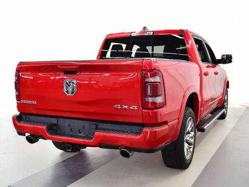 Used 2019 RAM 1500 Laramie w/ Sport Appearance Package AWD/4WD image 7