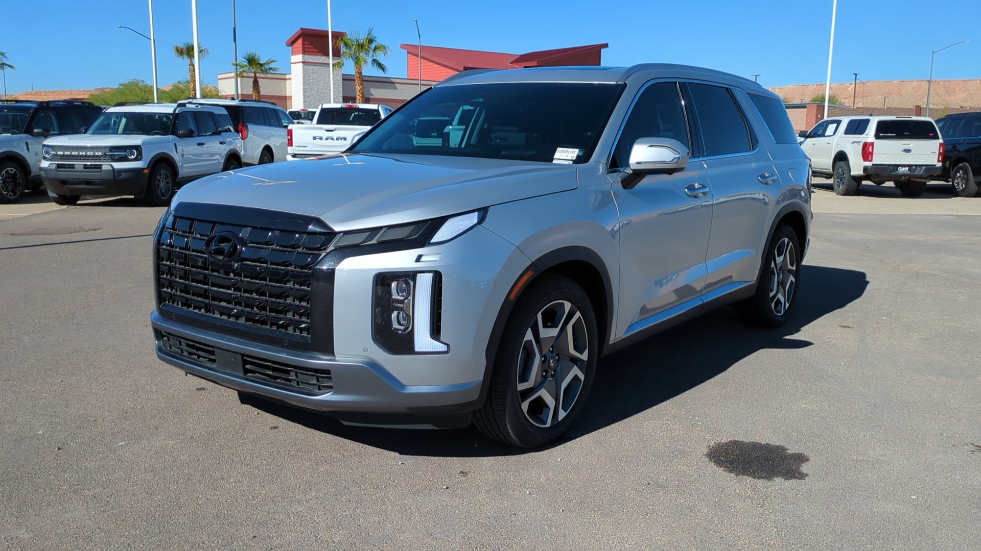Used 2025 Hyundai Palisade Limited AWD/4WD image 7