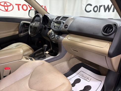 Used 2009 Toyota RAV4 Limited AWD/4WD image 9