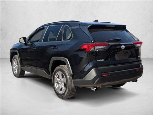 Used 2024 Toyota RAV4 XLE image 8