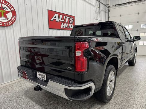 Used 2021 Chevrolet Silverado 1500 LTZ image 22