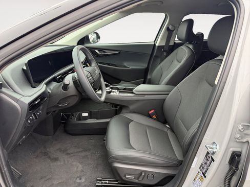 New 2025 Kia EV6 Light image 10