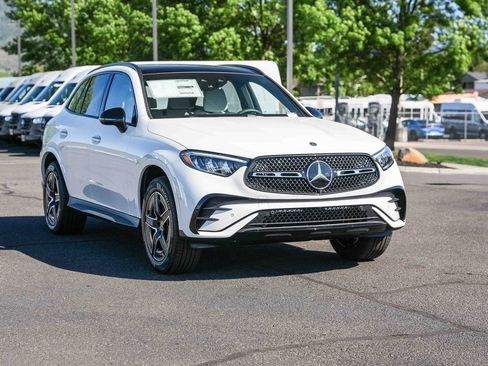 New 2026 Mercedes-Benz GLC 300 4MATIC image 3