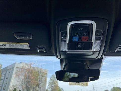 New 2026 RAM 2500 Laramie AWD/4WD image 27