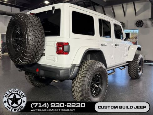 Used 2024 Jeep Wrangler Unlimited Rubicon 4xe AWD/4WD image 21