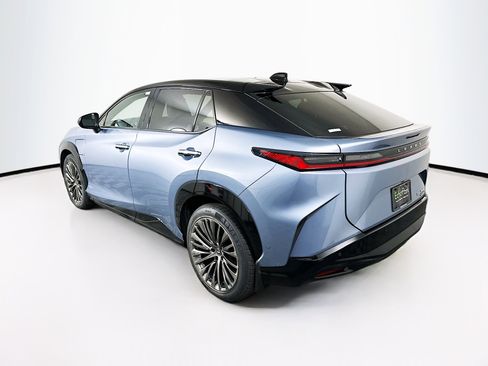 Used 2023 Lexus RZ 450e Premium w/ Accessory Package (2T) image 5